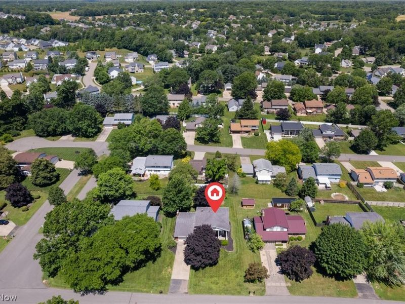 6753 Firestone Road NE, Canton, OH 44721 Photo 2