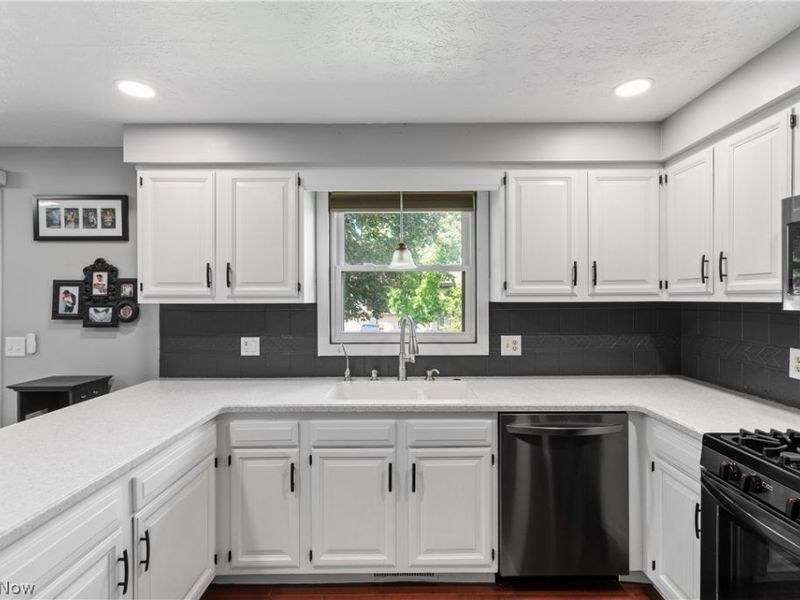 6753 Firestone Road NE, Canton, OH 44721 Photo 8