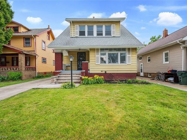 13405 Thornhurst, Garfield Heights, OH 44105