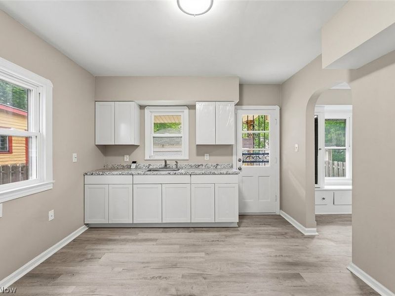 13405 Thornhurst, Garfield Heights, OH 44105 Photo 10