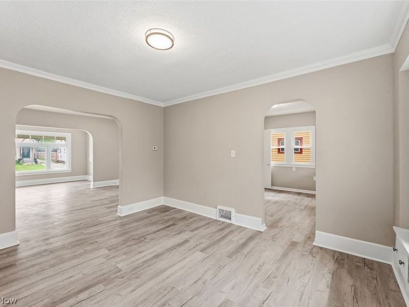 13405 Thornhurst, Garfield Heights, OH 44105 Photo 8