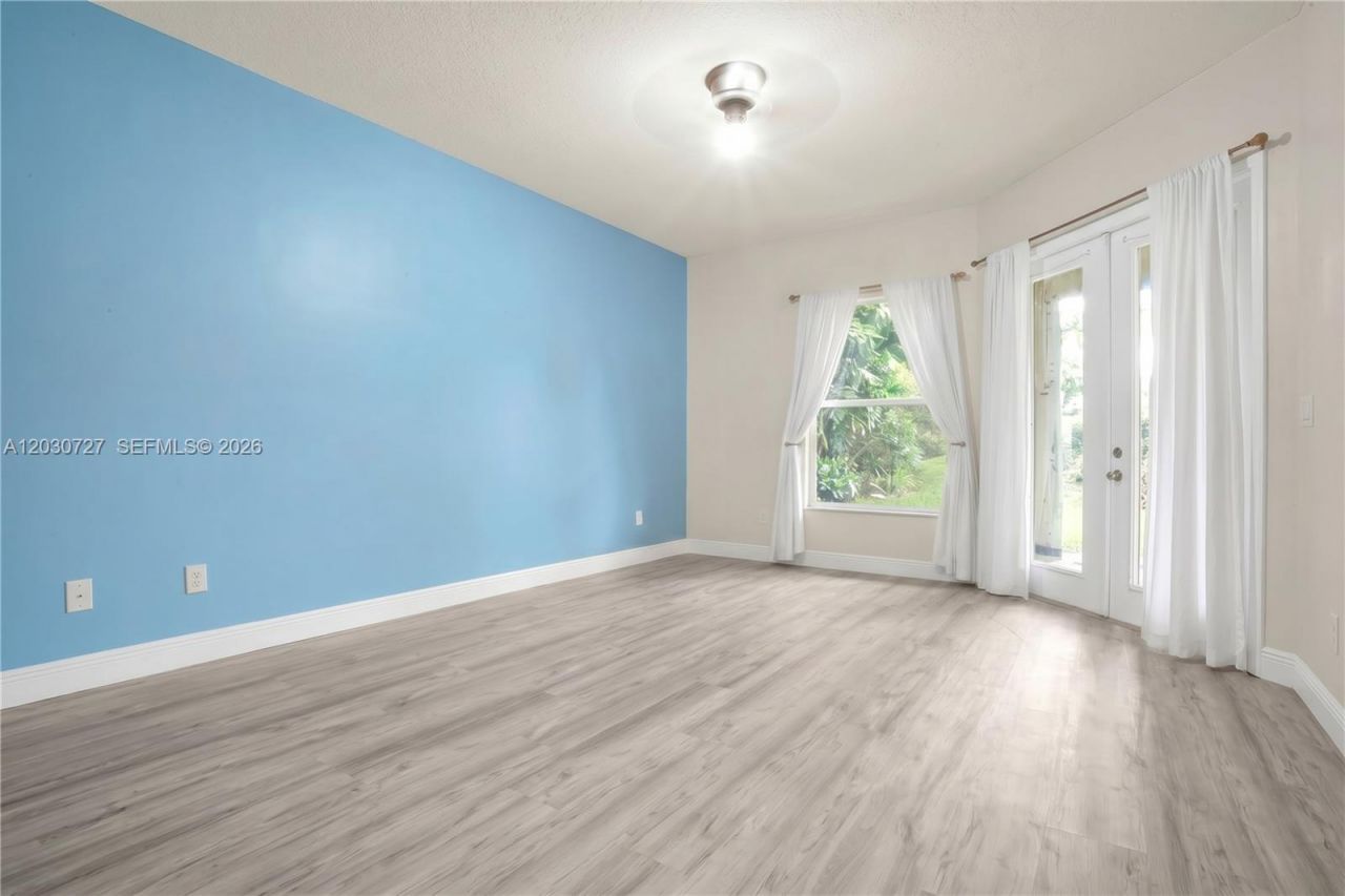 19548 S Whitewater Ave, Weston, FL 33332 Photo