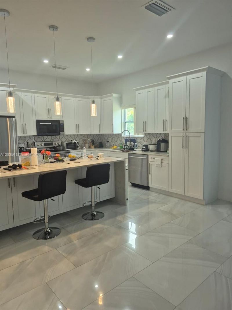3642 32nd Ave Se, Naples, FL 34117 Photo