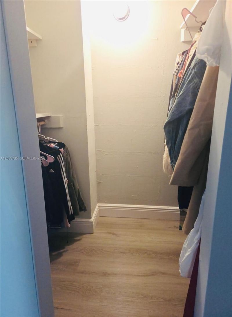 1985 S Ocean Dr, Unit 8P, Hallandale Beach, FL 33009 Photo