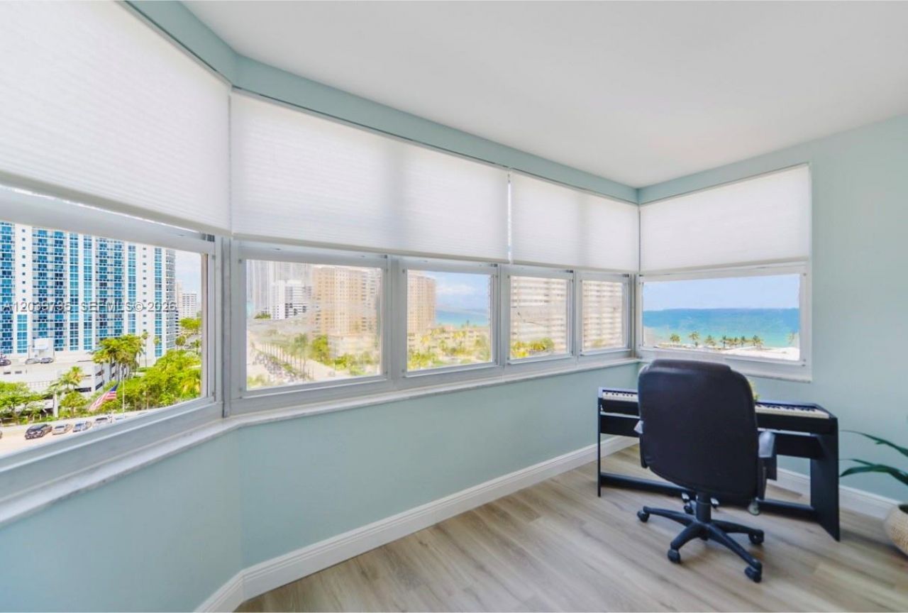 1985 S Ocean Dr, Unit 8P, Hallandale Beach, FL 33009 Photo