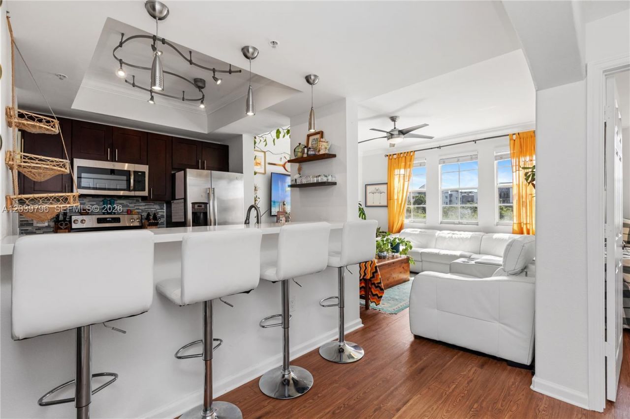 533 NE 3rd Ave, Unit 503, Fort Lauderdale, FL 33301 Photo