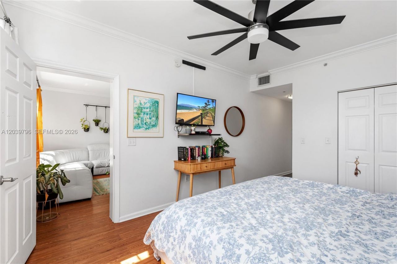533 NE 3rd Ave, Unit 503, Fort Lauderdale, FL 33301 Photo