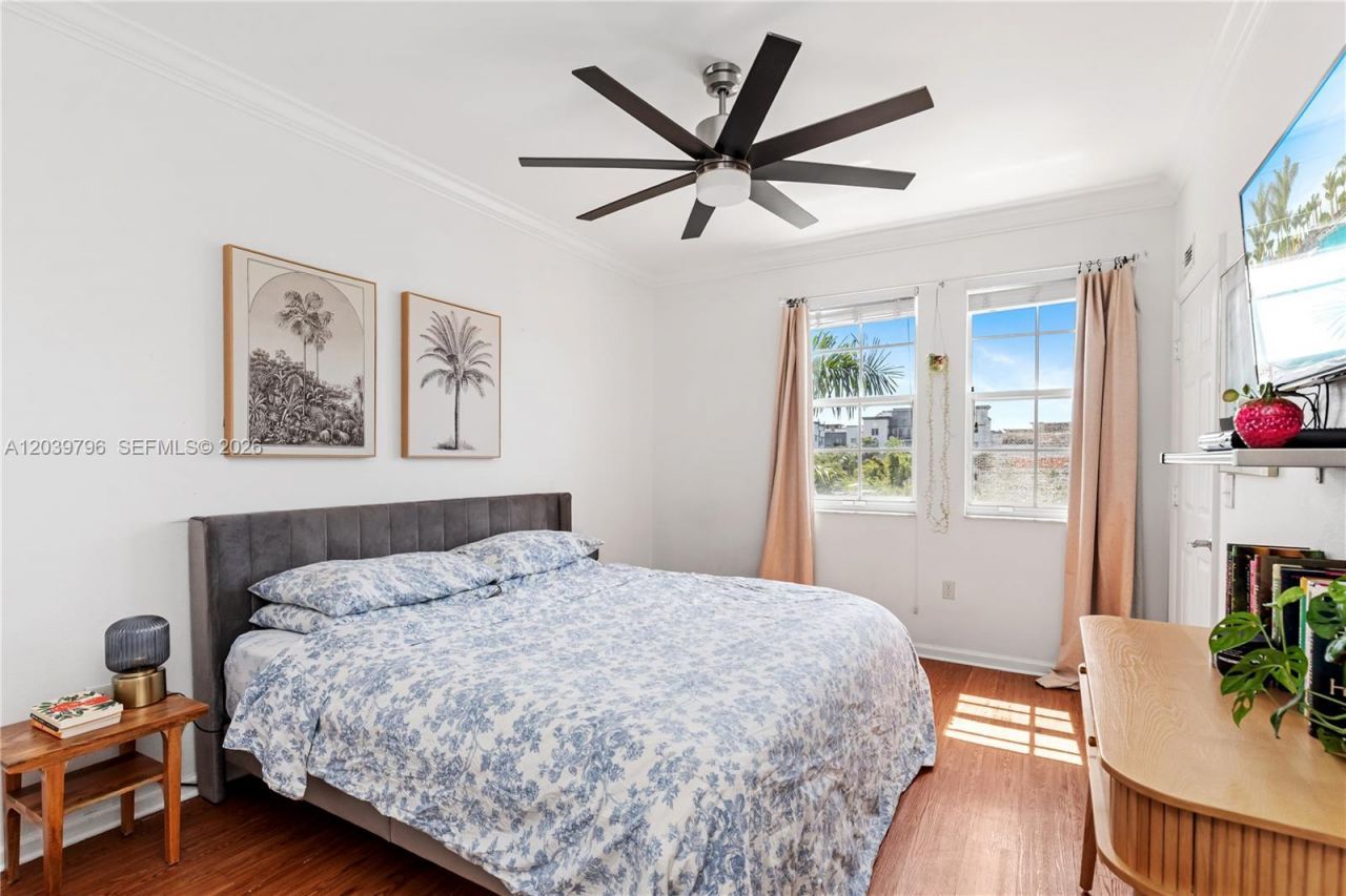 533 NE 3rd Ave, Unit 503, Fort Lauderdale, FL 33301 Photo