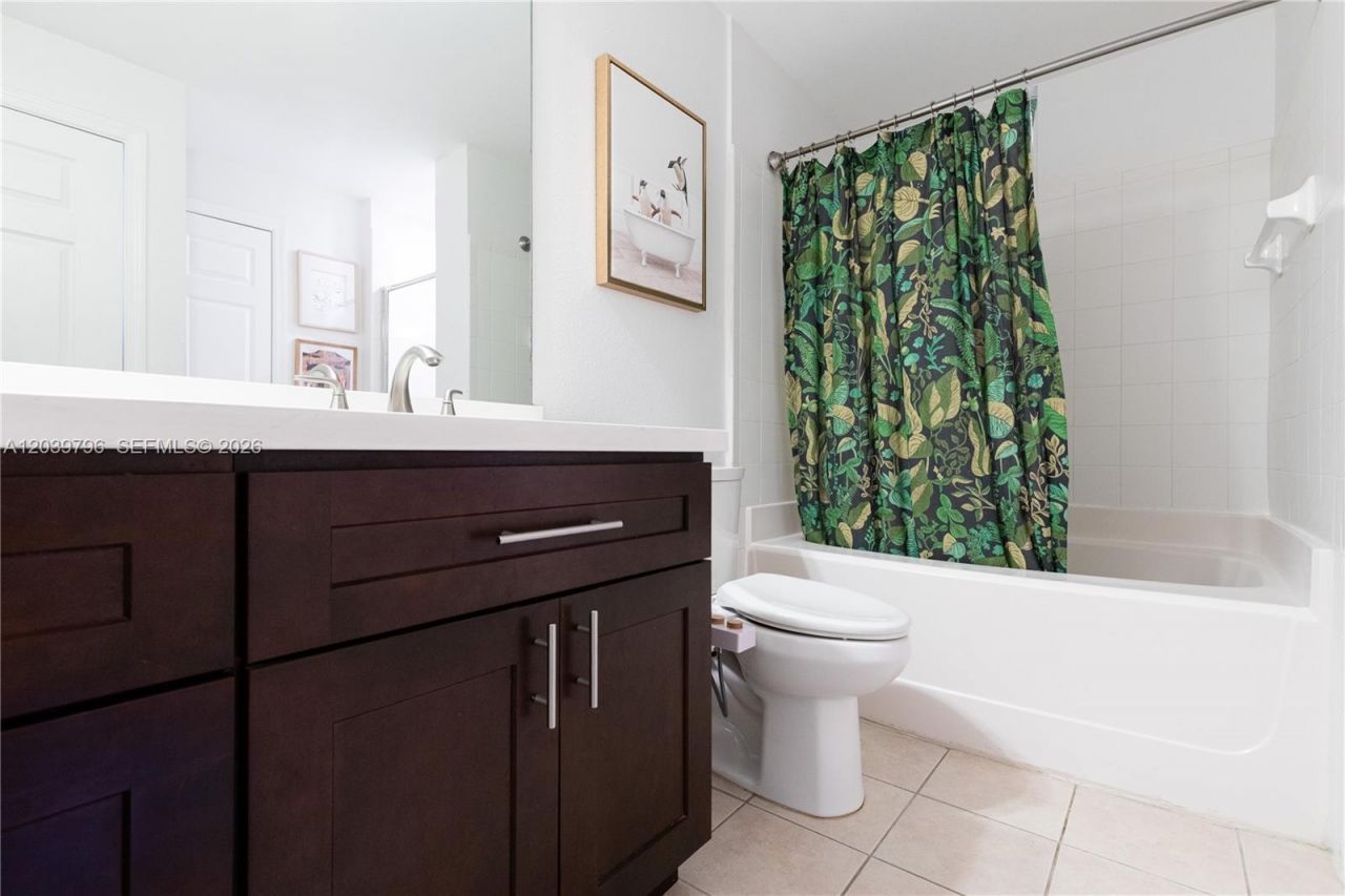 533 NE 3rd Ave, Unit 503, Fort Lauderdale, FL 33301 Photo