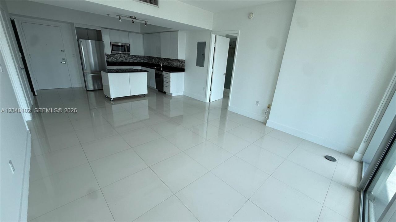 92 SW 3 Street , Unit 3311, Miami, FL 33130 Photo