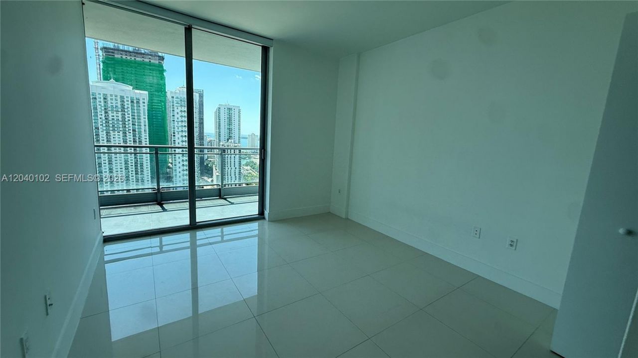 92 SW 3 Street , Unit 3311, Miami, FL 33130 Photo