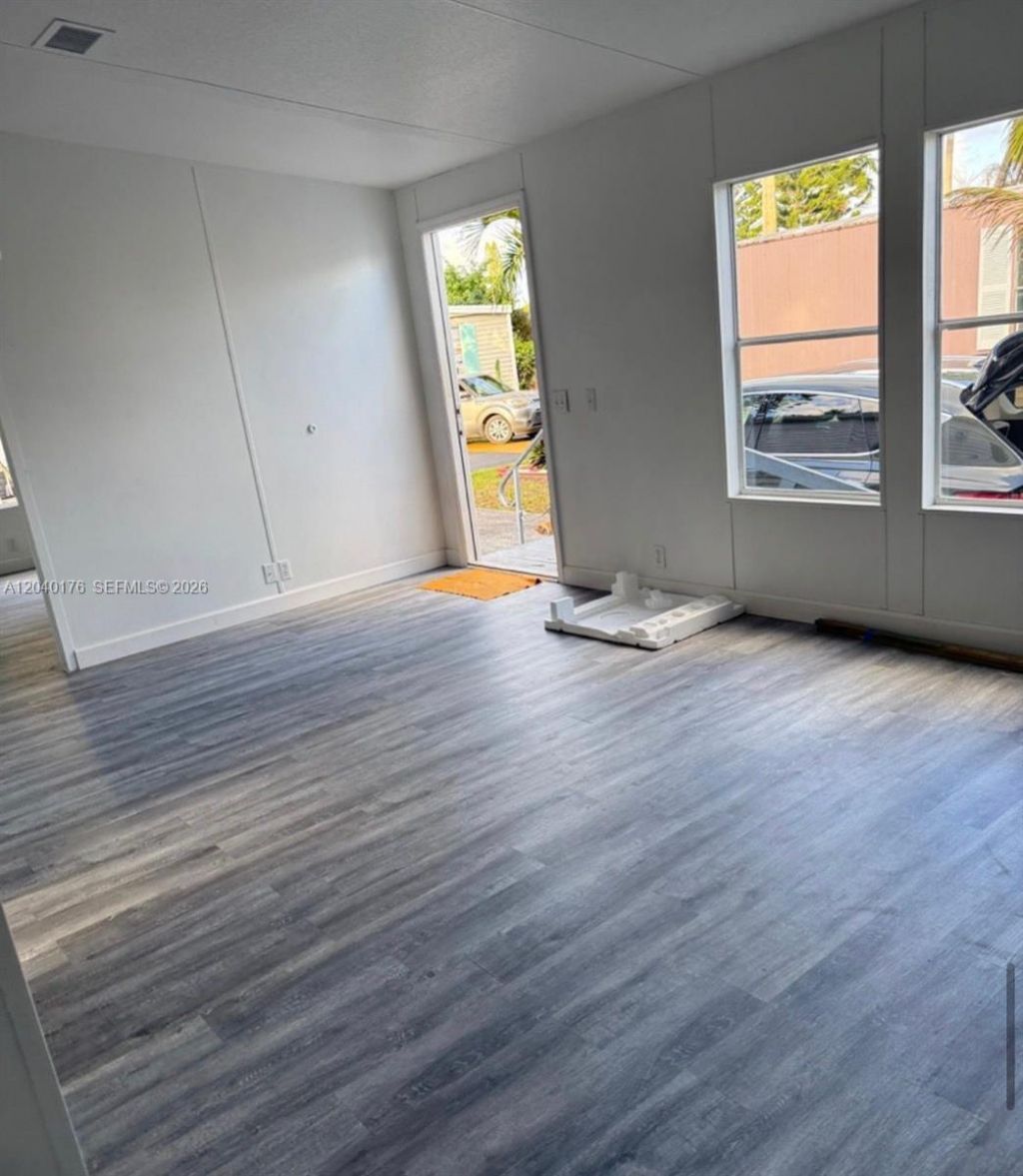 100 NE 6th Ave , Unit 504, Homestead, FL 33030 Photo