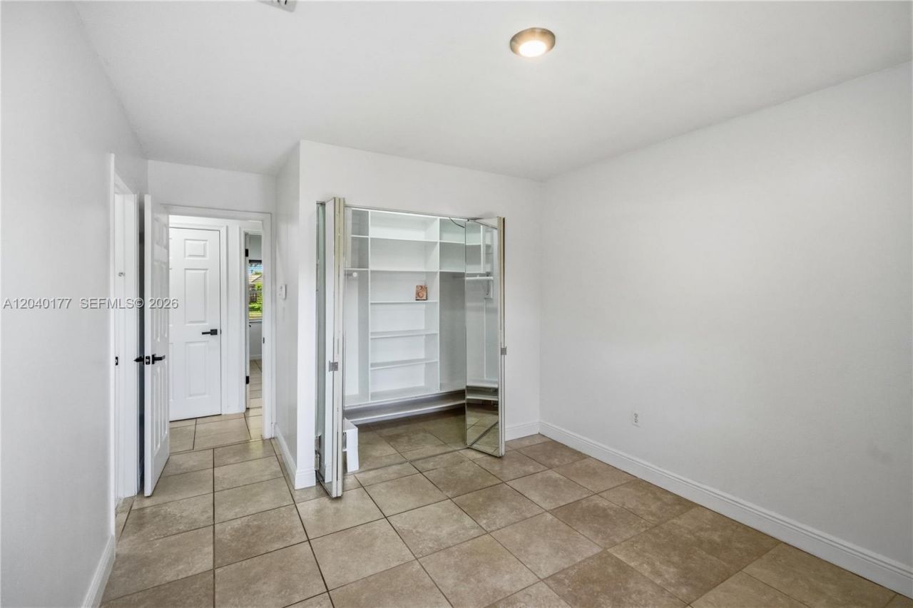 5113 SW 138th Ave Cir, Miami, FL 33175 Photo