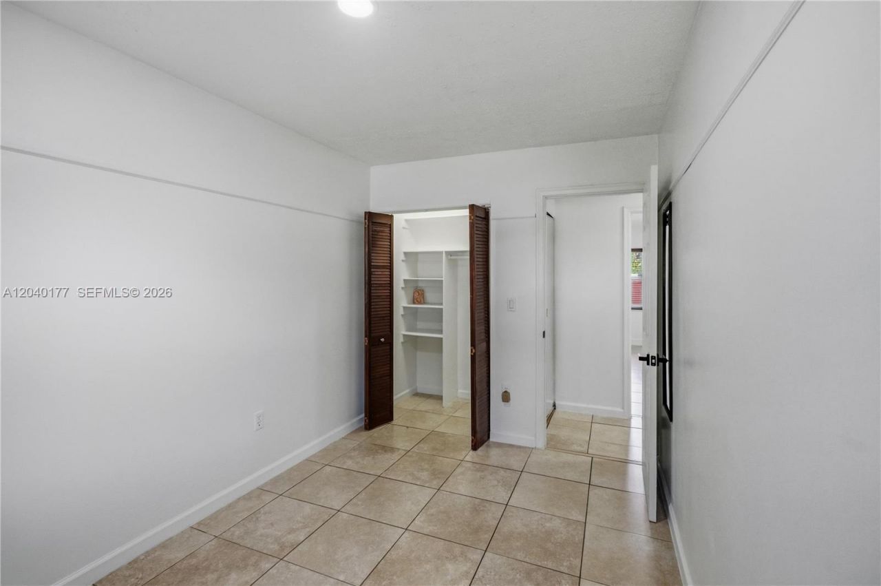 5113 SW 138th Ave Cir, Miami, FL 33175 Photo