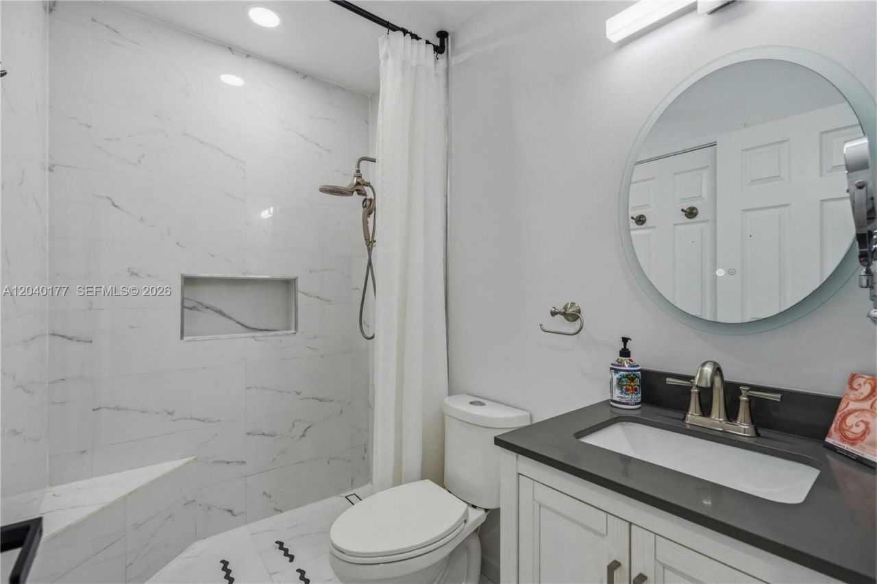 5113 SW 138th Ave Cir, Miami, FL 33175 Photo