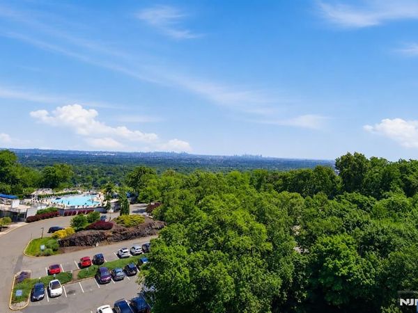 1 Claridge Drive 1026, Unit 1026, VERONA, NJ 07044