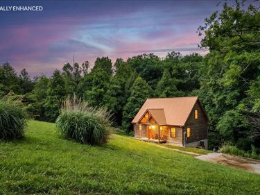 2009 Glencairn Road, Rogers, KY 41365