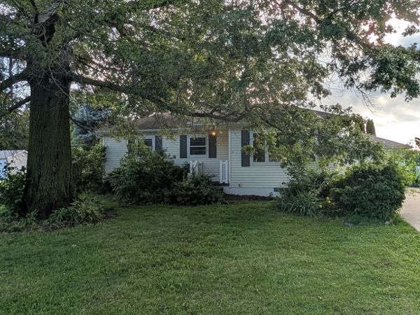105 N 4th Avenue , Sherrard, IL 61281