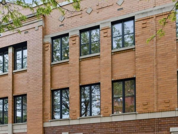 1145 W Monroe Street , Chicago, IL 60607