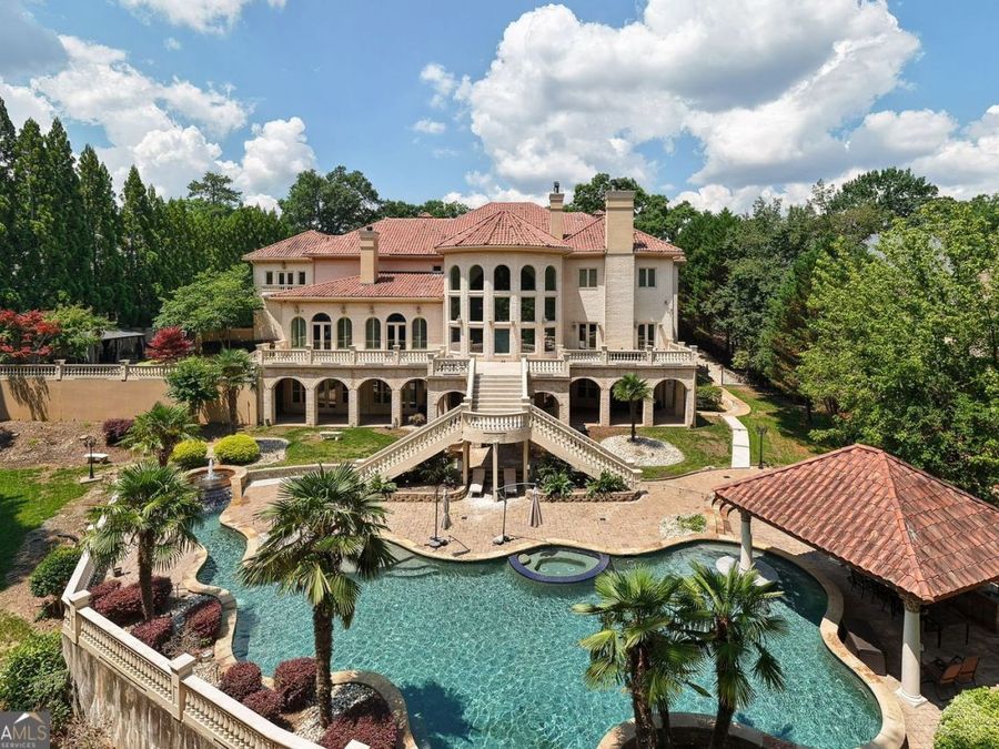 Property Image 4