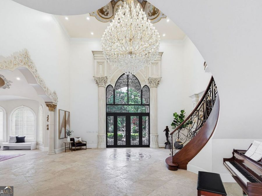 Property Image 6