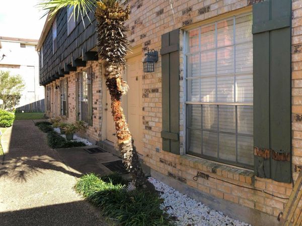 2951 Houma Blvd, Metairie, LA 70006