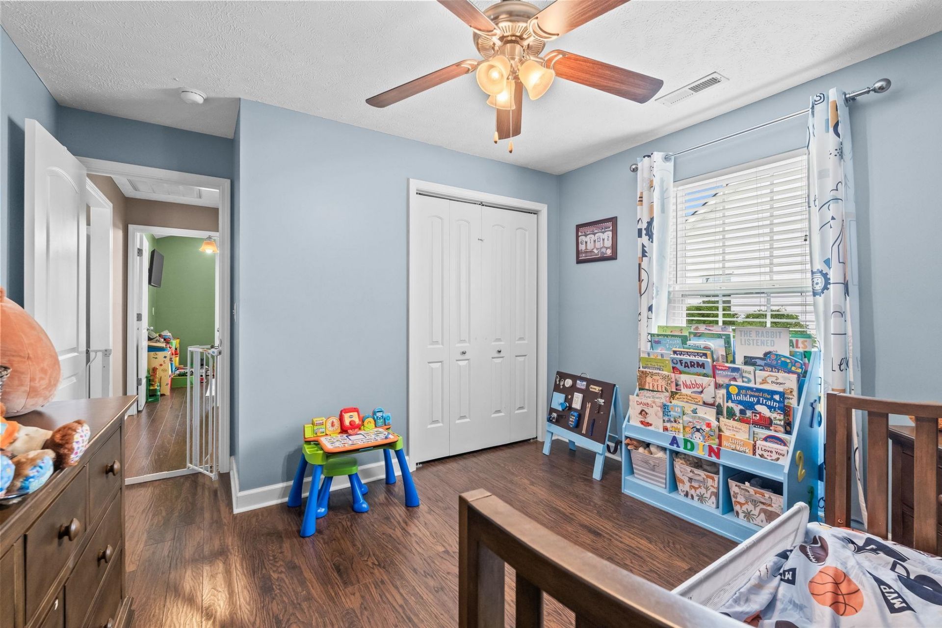 143 Heath Dr. Photo 24