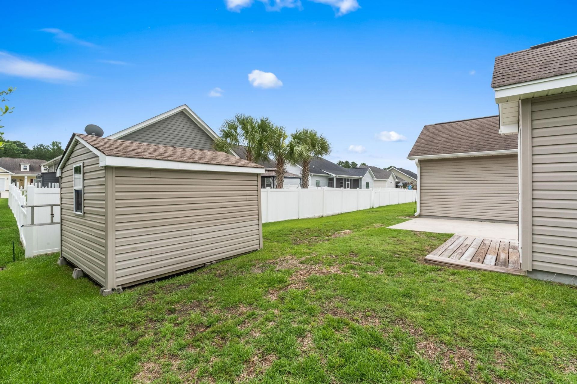 143 Heath Dr. Photo 31