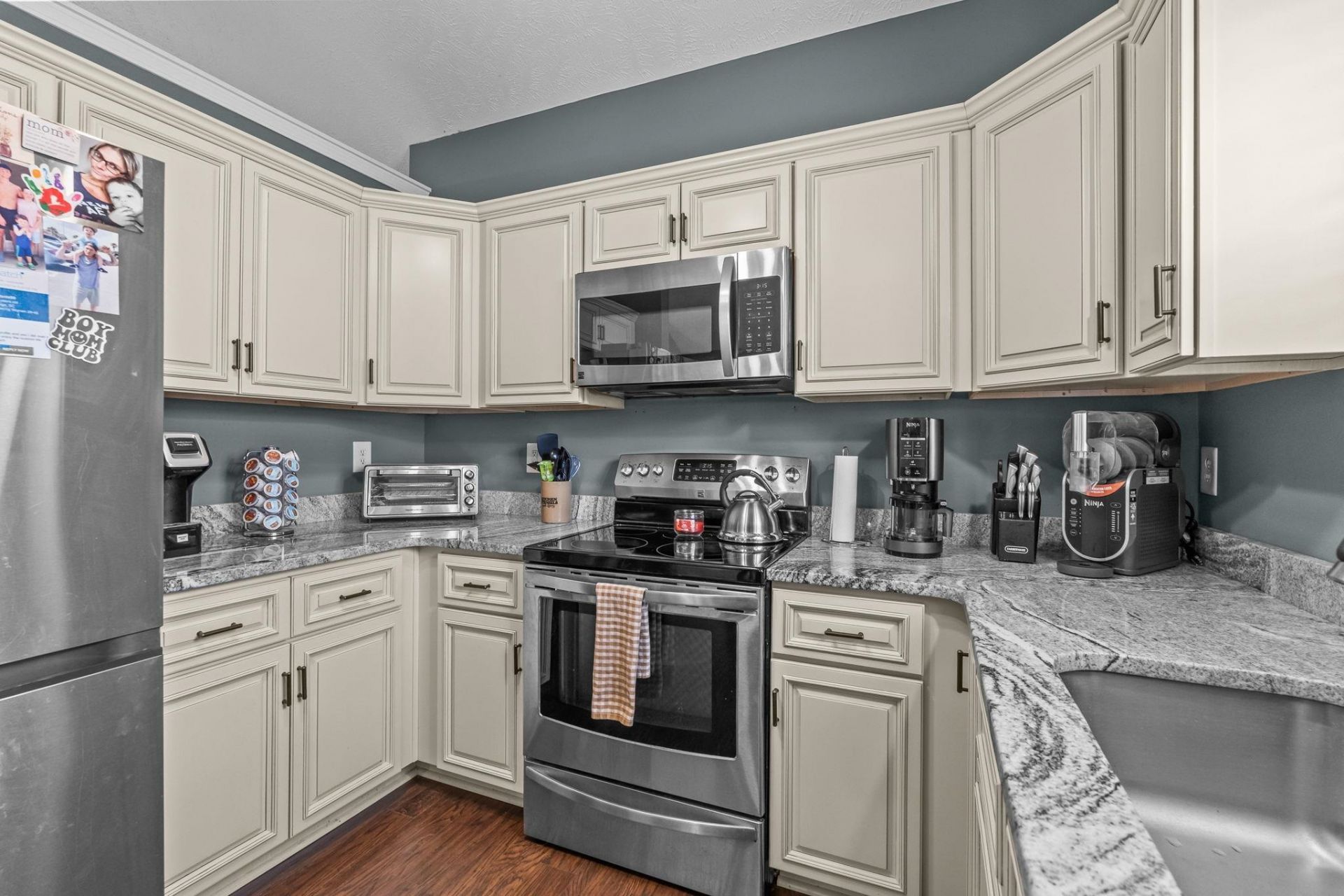 143 Heath Dr. Photo 7