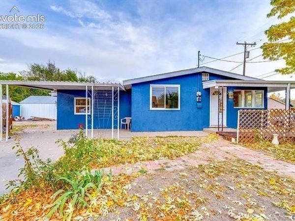 1611 Locust Street, Canon City, CO 81212