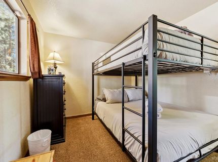 1834 Cold Creek Court, South Lake Tahoe, CA 96150 Photo