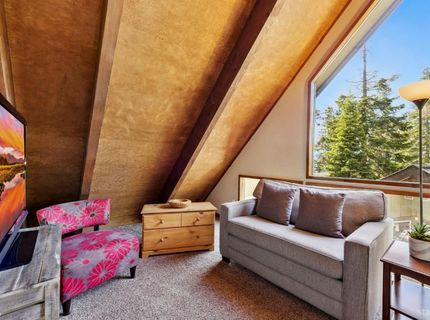 1834 Cold Creek Court, South Lake Tahoe, CA 96150 Photo