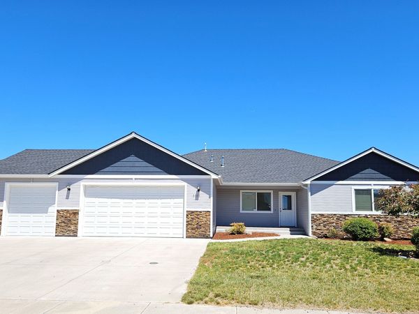 5545 Sturdivant, Klamath Falls, OR 97603
