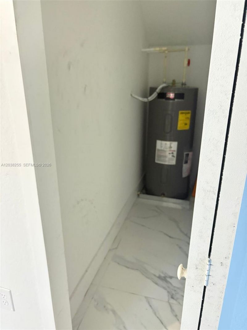 6280 NW 22nd Ct , Unit 2, Miami, FL 33147 Photo