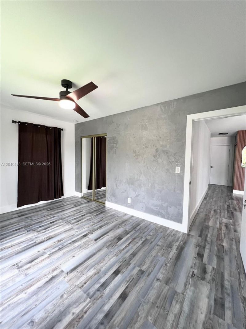 2425 SW 26th Ln, Miami, FL 33133 Photo