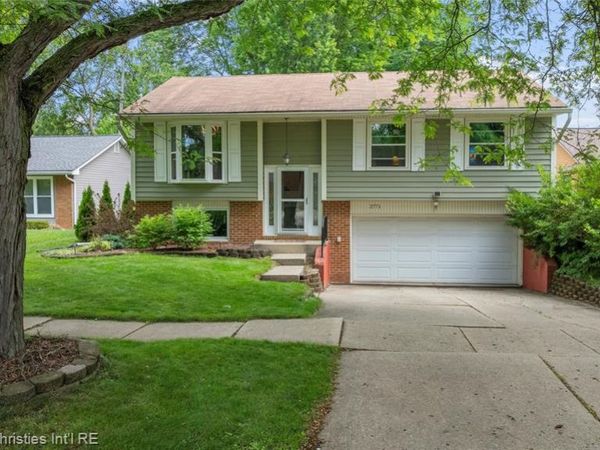 2771 Winter Drive, Troy, MI 48083