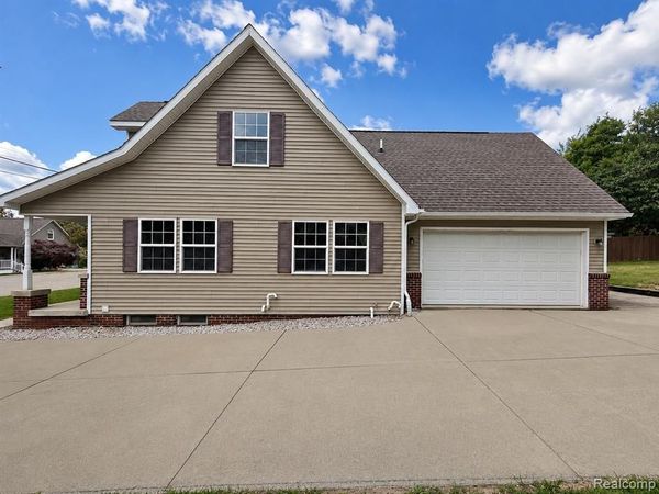4247 Banker Street, North Branch Vlg, MI 48461
