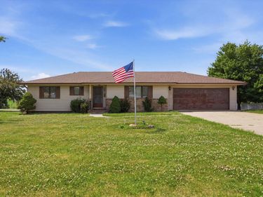 200 DAVENPORT Street, SHELBY, IA 51570