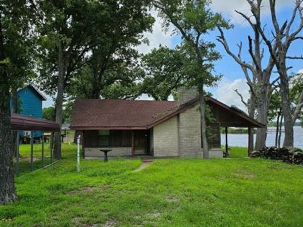 116 Lcr Cedar B2, Mexia, TX 76667