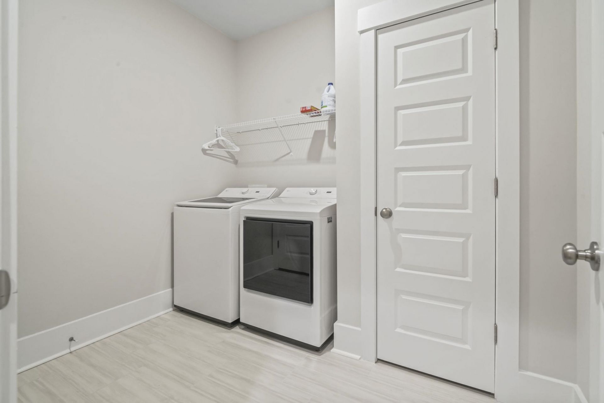 6759 Genesis Dr Photo 37