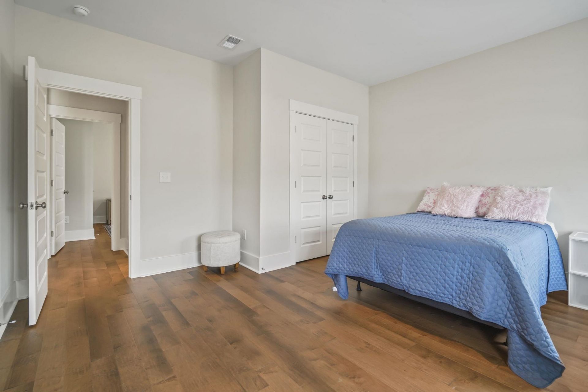 6759 Genesis Dr Photo 38