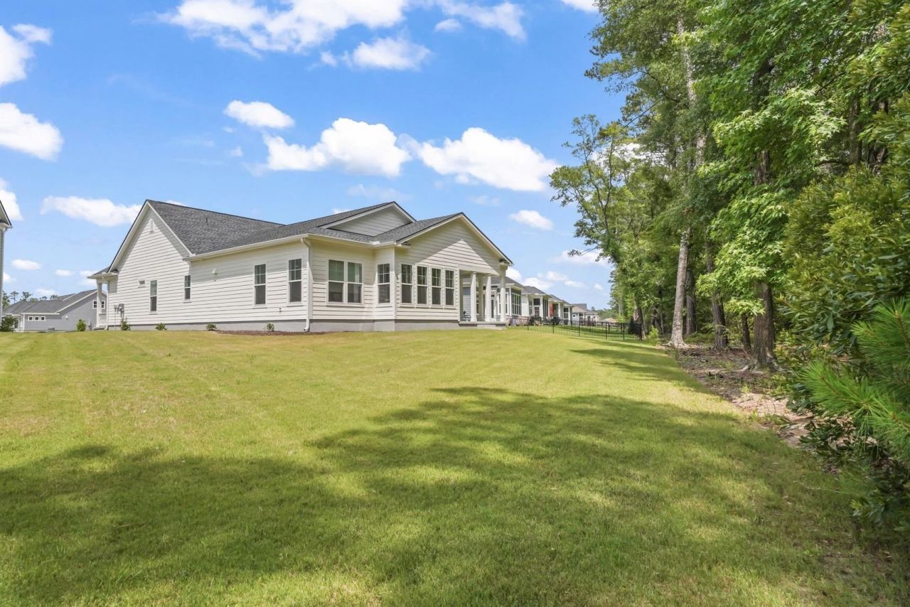 6759 Genesis Dr Photo 6