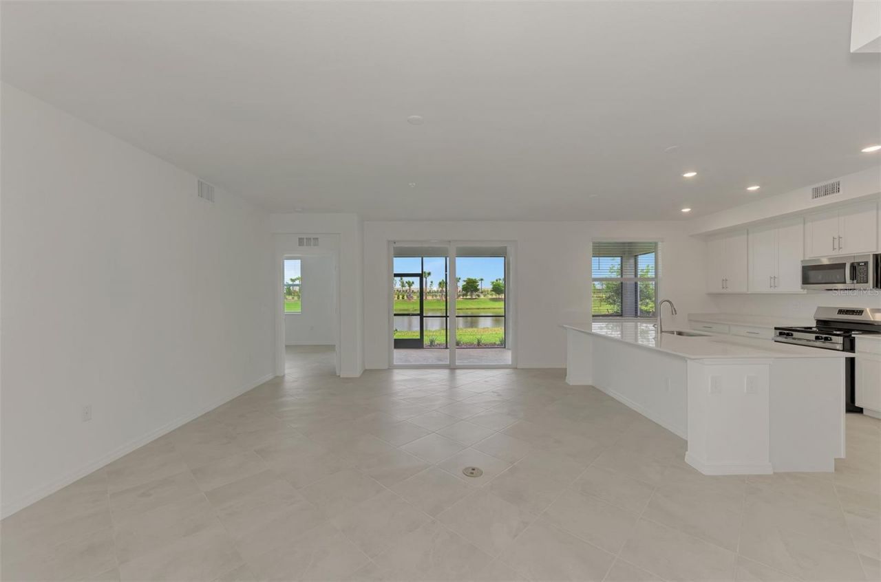 19227 Cherrystone Way , Unit #104, Lakewood Ranch, FL 34211 Photo