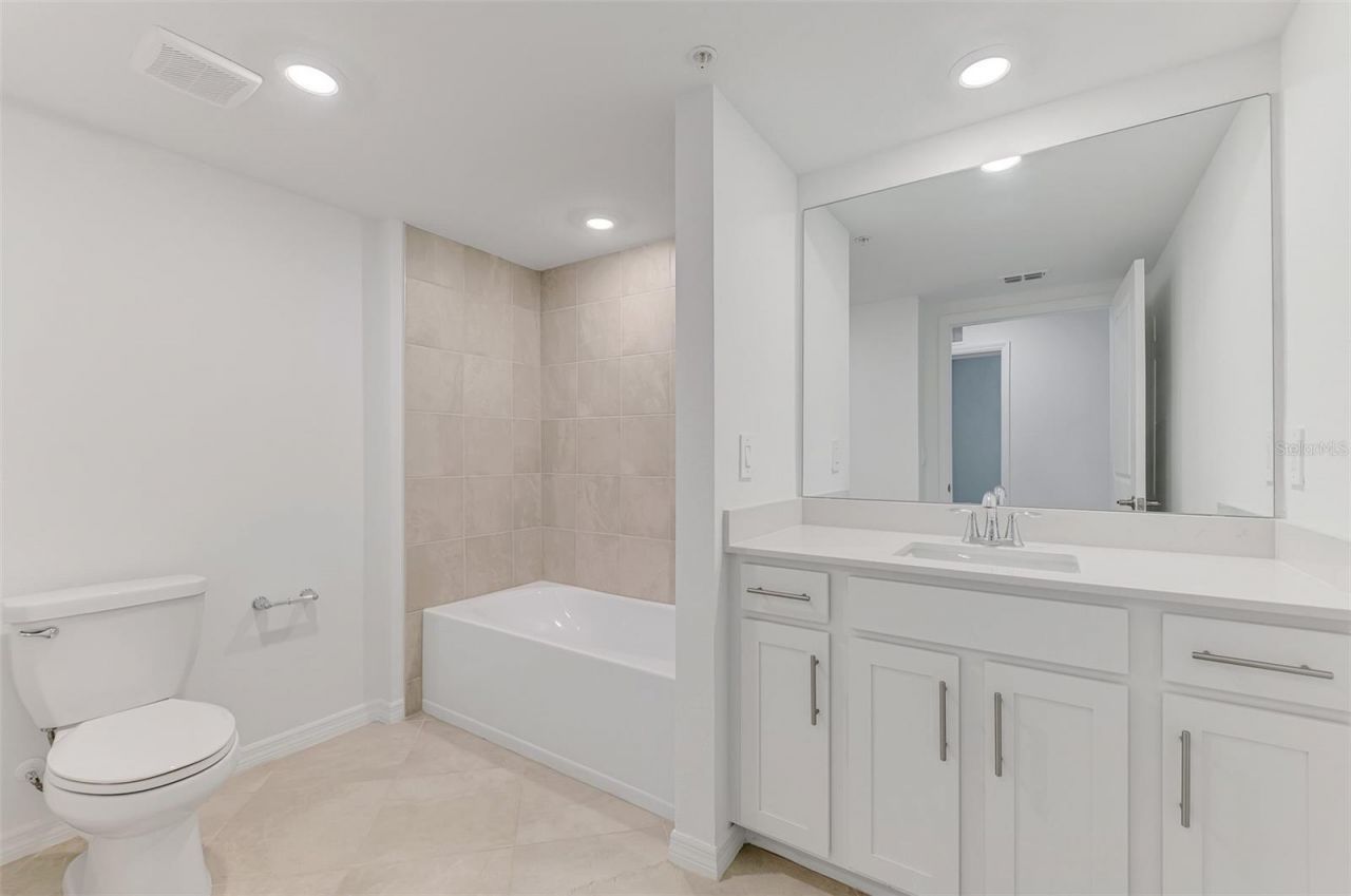 19227 Cherrystone Way , Unit #104, Lakewood Ranch, FL 34211 Photo
