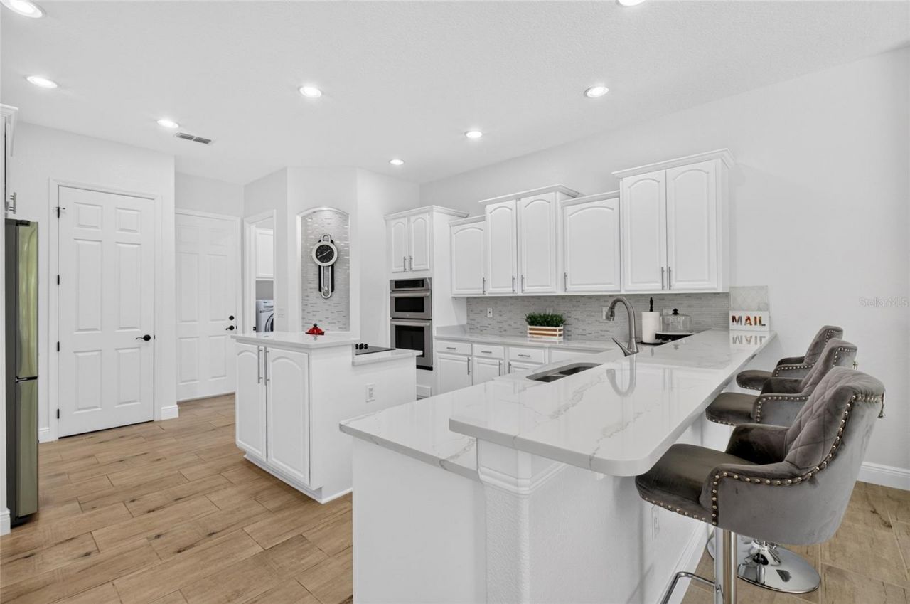 16431 Bristol Lake Circle, Orlando, FL 32828 Photo