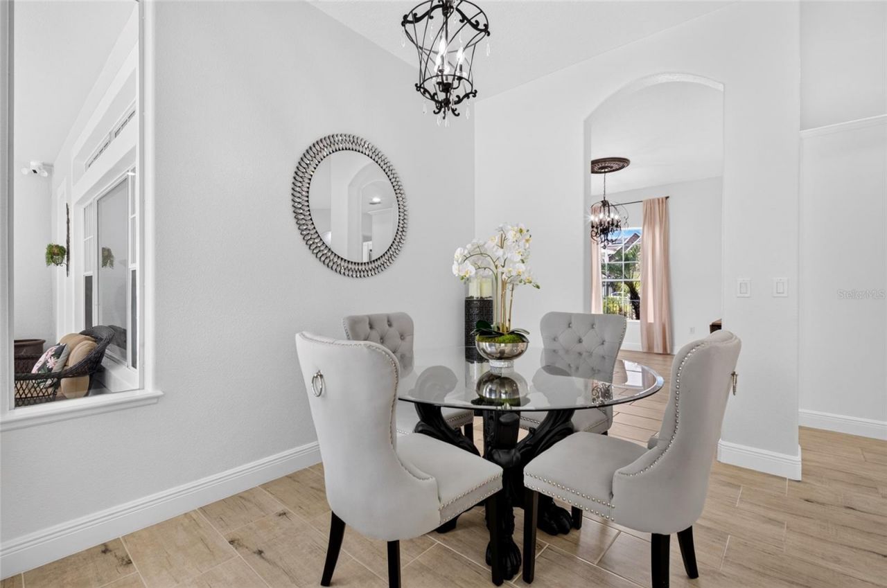 16431 Bristol Lake Circle, Orlando, FL 32828 Photo