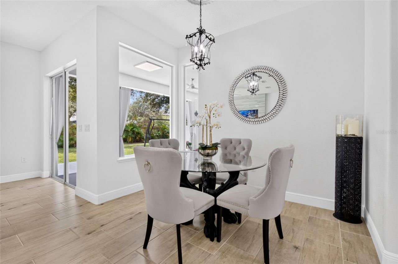 16431 Bristol Lake Circle, Orlando, FL 32828 Photo