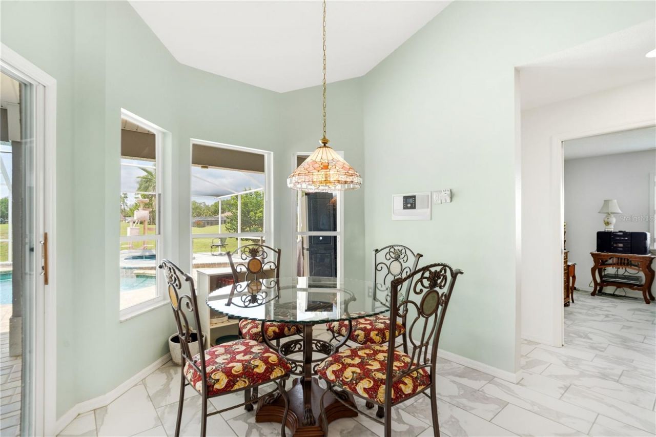 9276 Ashley Drive, Weeki Wachee, FL 34613 Photo