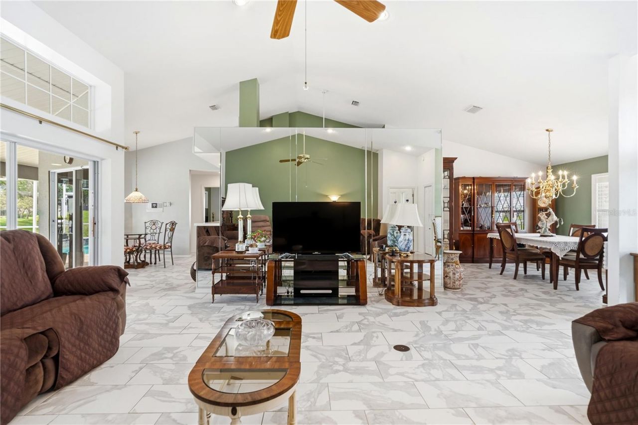 9276 Ashley Drive, Weeki Wachee, FL 34613 Photo