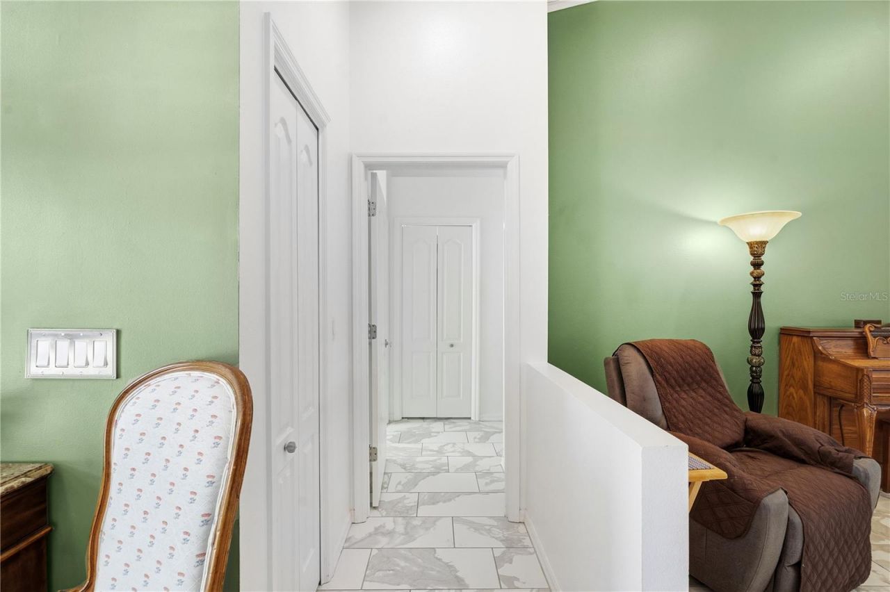 9276 Ashley Drive, Weeki Wachee, FL 34613 Photo